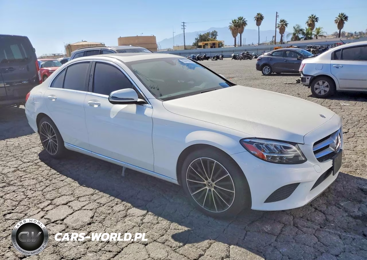 2019 Mercedes-Benz C 300 VIN:55SWF8DB6KU298396 - 4