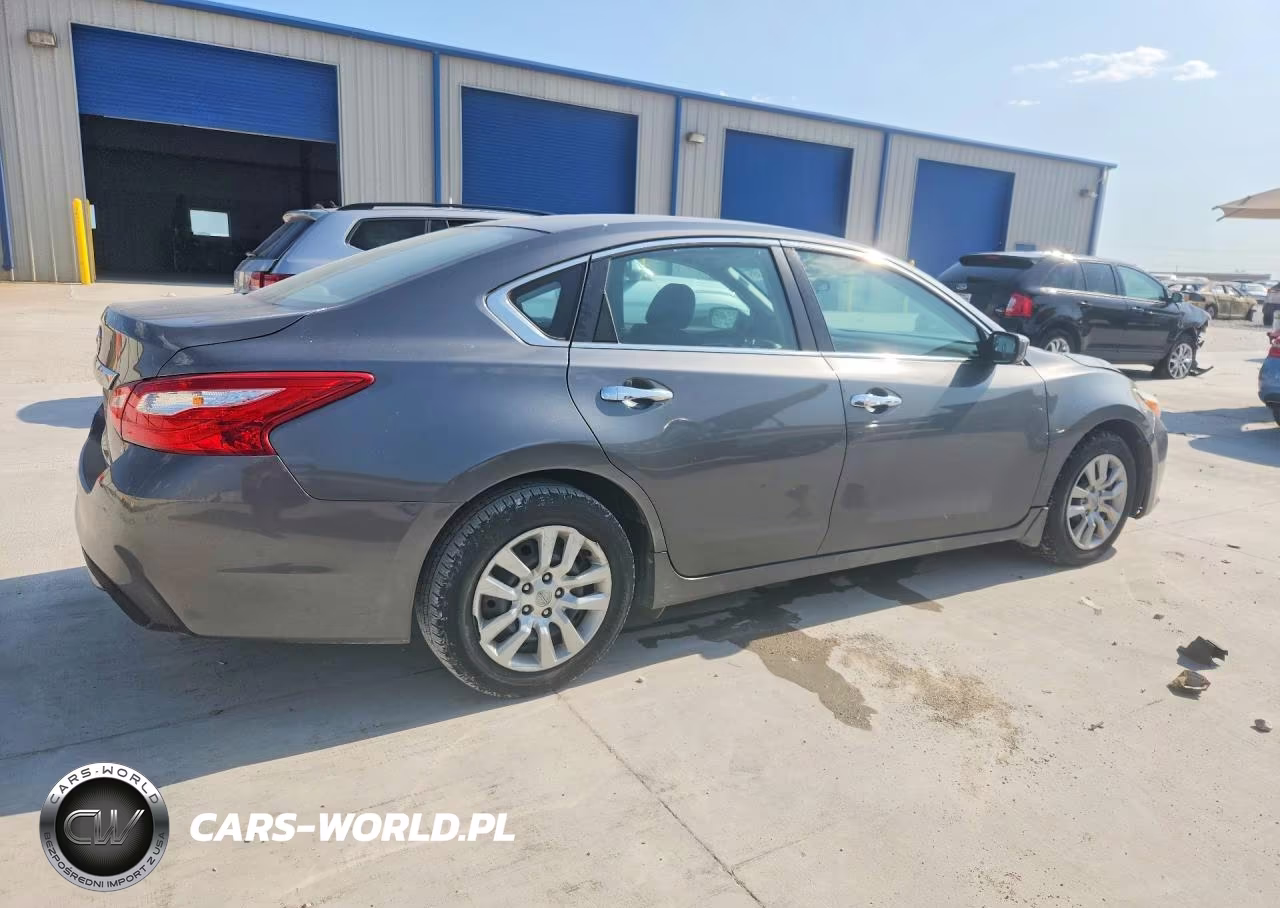 2017 Nissan Altima 2.5 S VIN:1N4AL3AP6HC147142 - 3