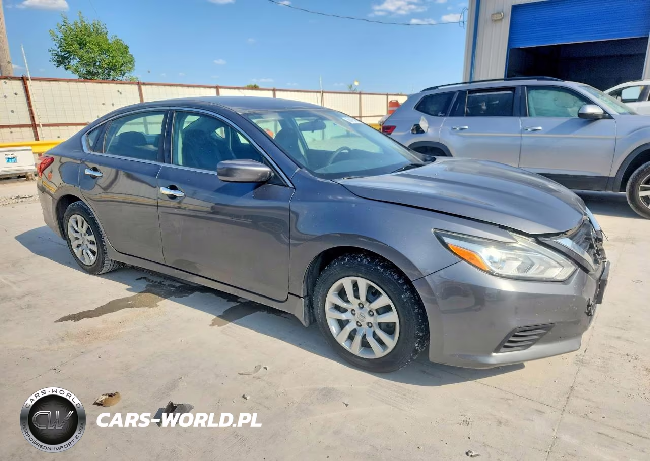 2017 Nissan Altima 2.5 S VIN:1N4AL3AP6HC147142 - 4