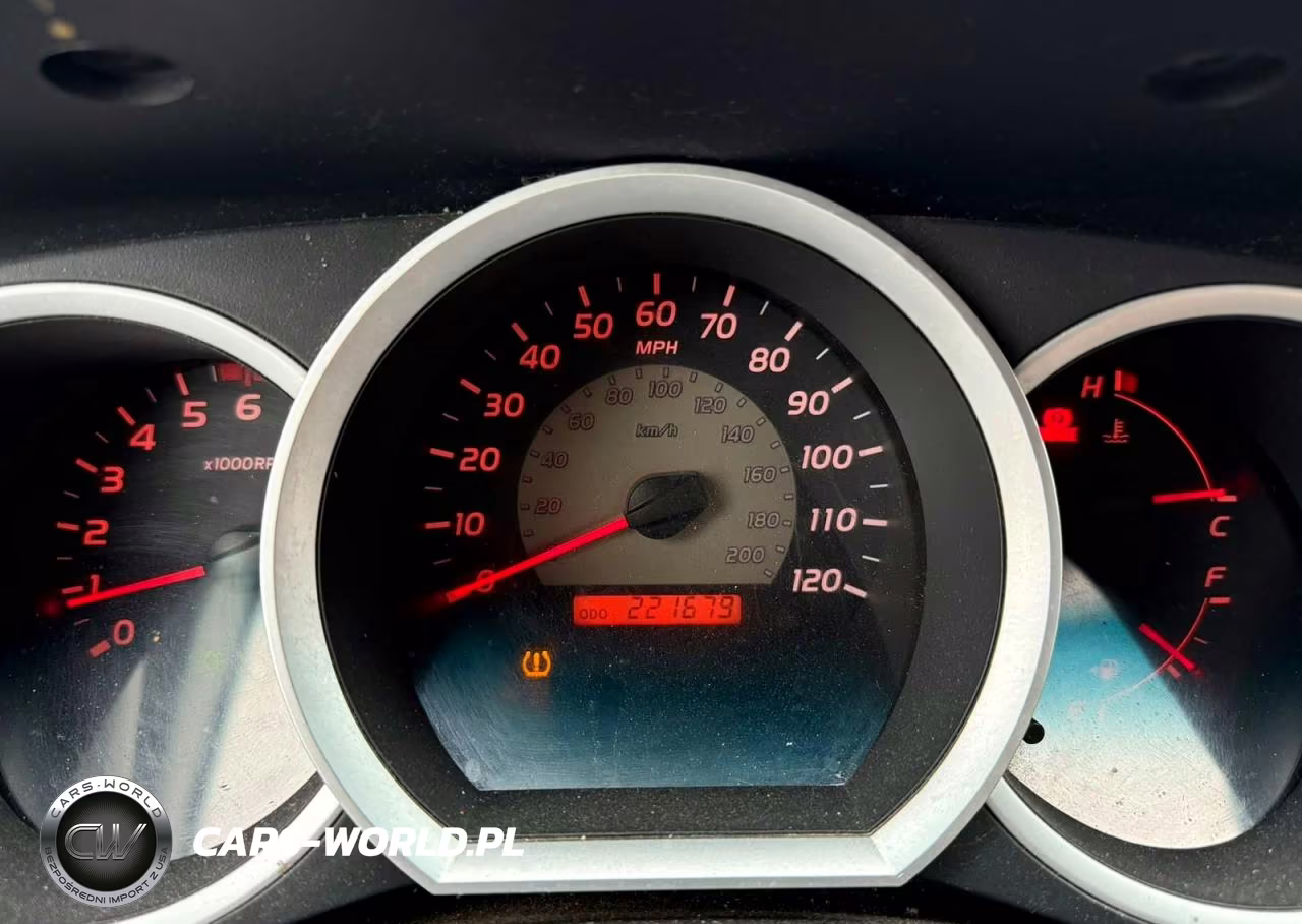 2010 Toyota Tacoma Access Cab VIN:5TEUX4EN8AZ709981 - 7