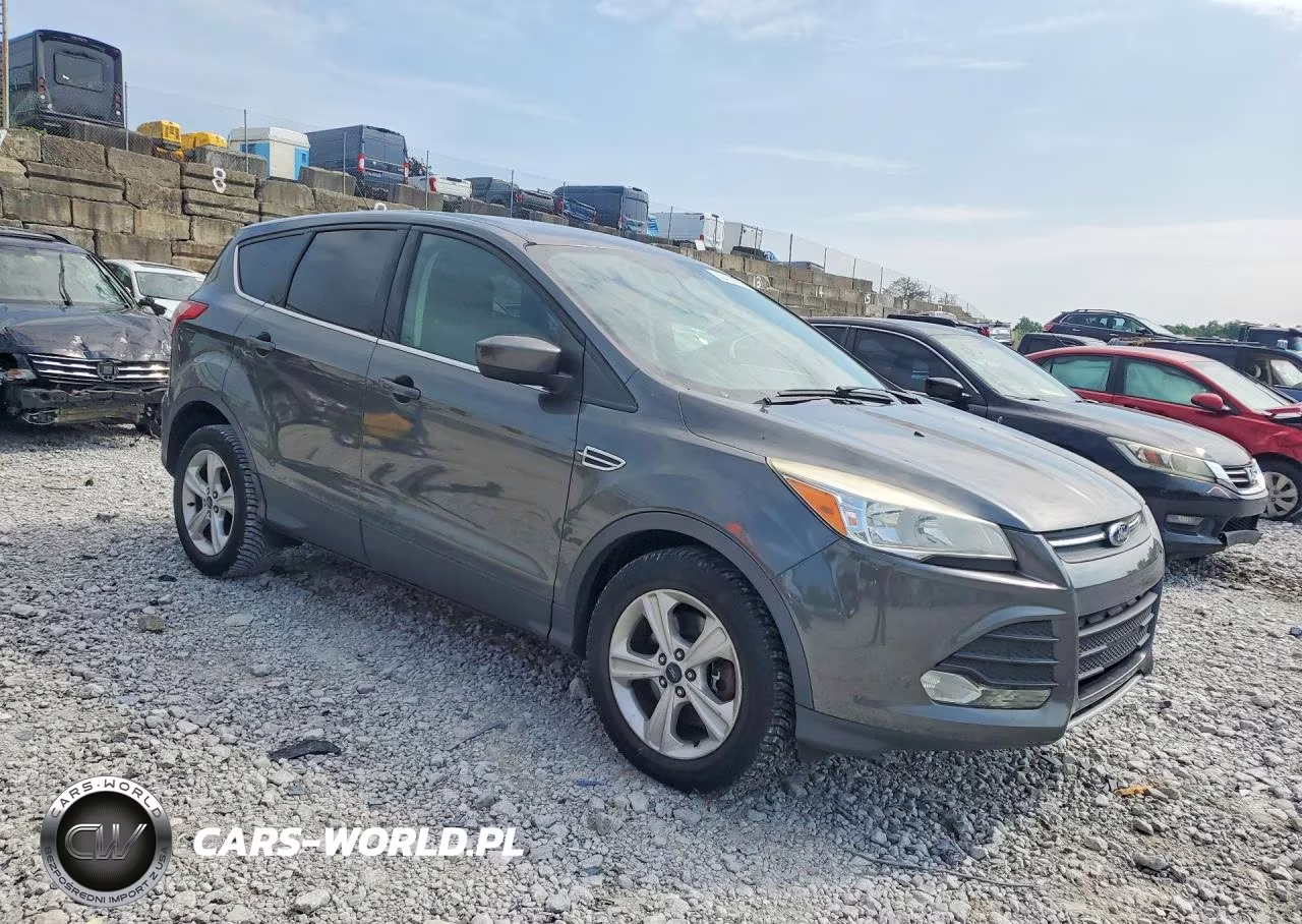 2015 Ford Escape Se VIN:1FMCU9G97FUB82125 - 4