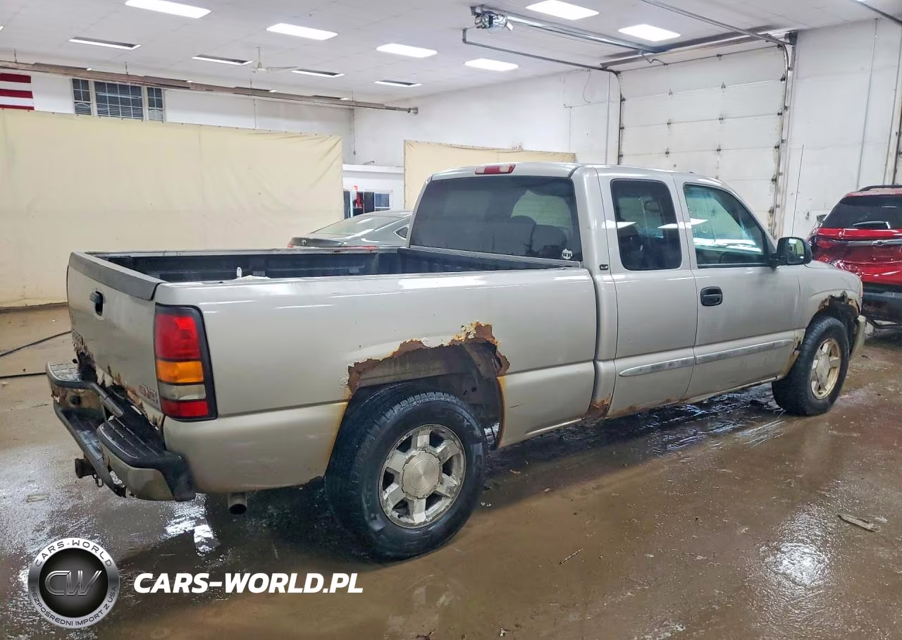 2004 GMC New Sierra C1500 VIN:2GTEC19T641155565 - 3
