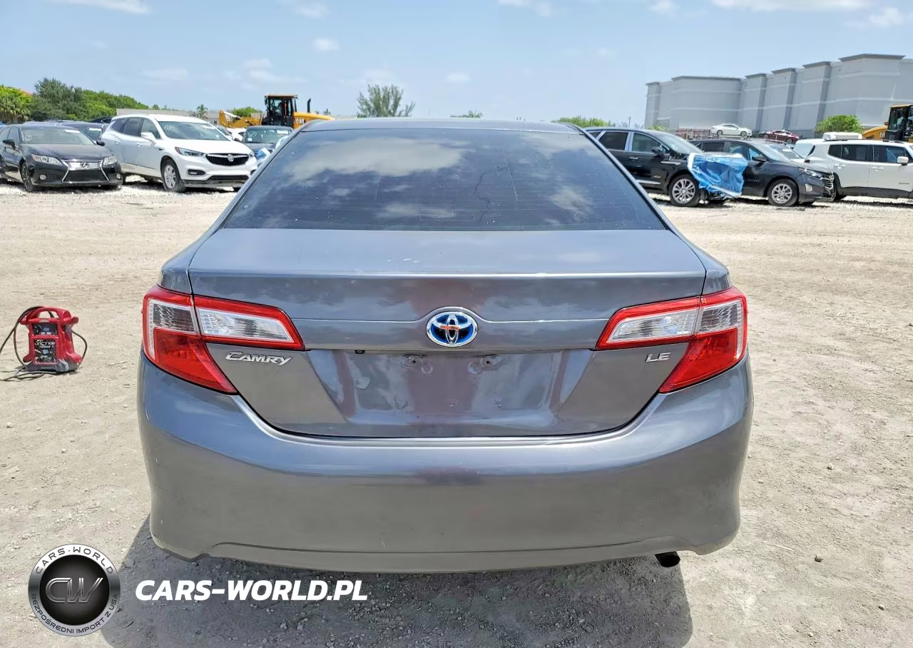 2014 Toyota Camry Hybrid Le VIN:4T1BD1FKXEU133484 - 6