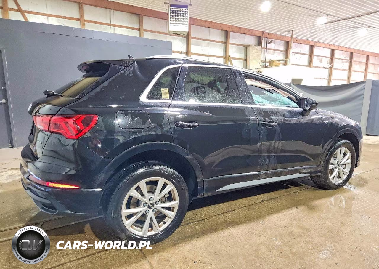 2025 Audi Q3 Premium S Line 45 VIN:WA1DECF33S1048847 - 3