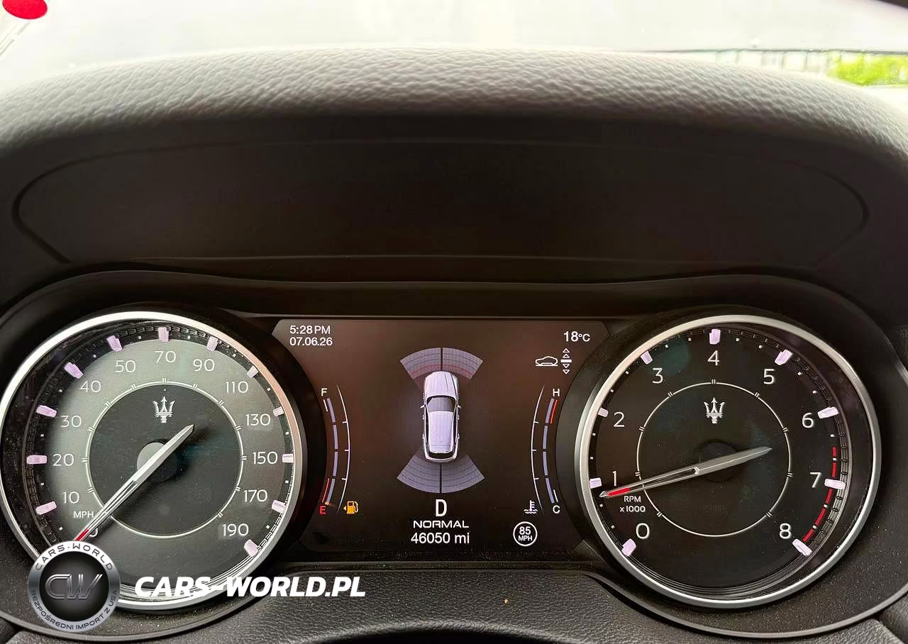 2022 Maserati Levante Base VIN:ZN661XUA4NX388740 - 5
