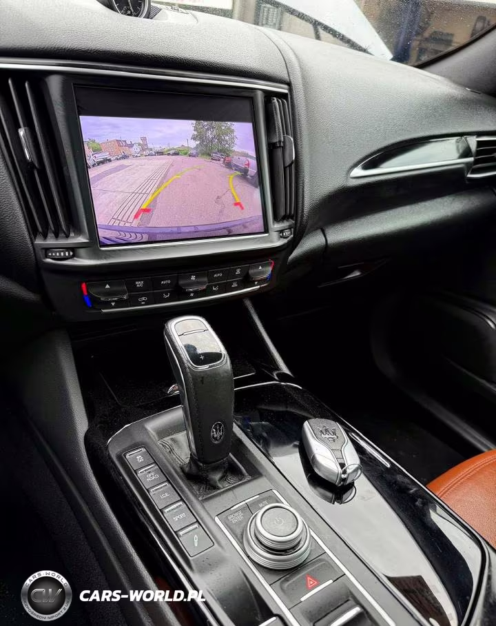 2022 Maserati Levante Base VIN:ZN661XUA4NX388740 - 8