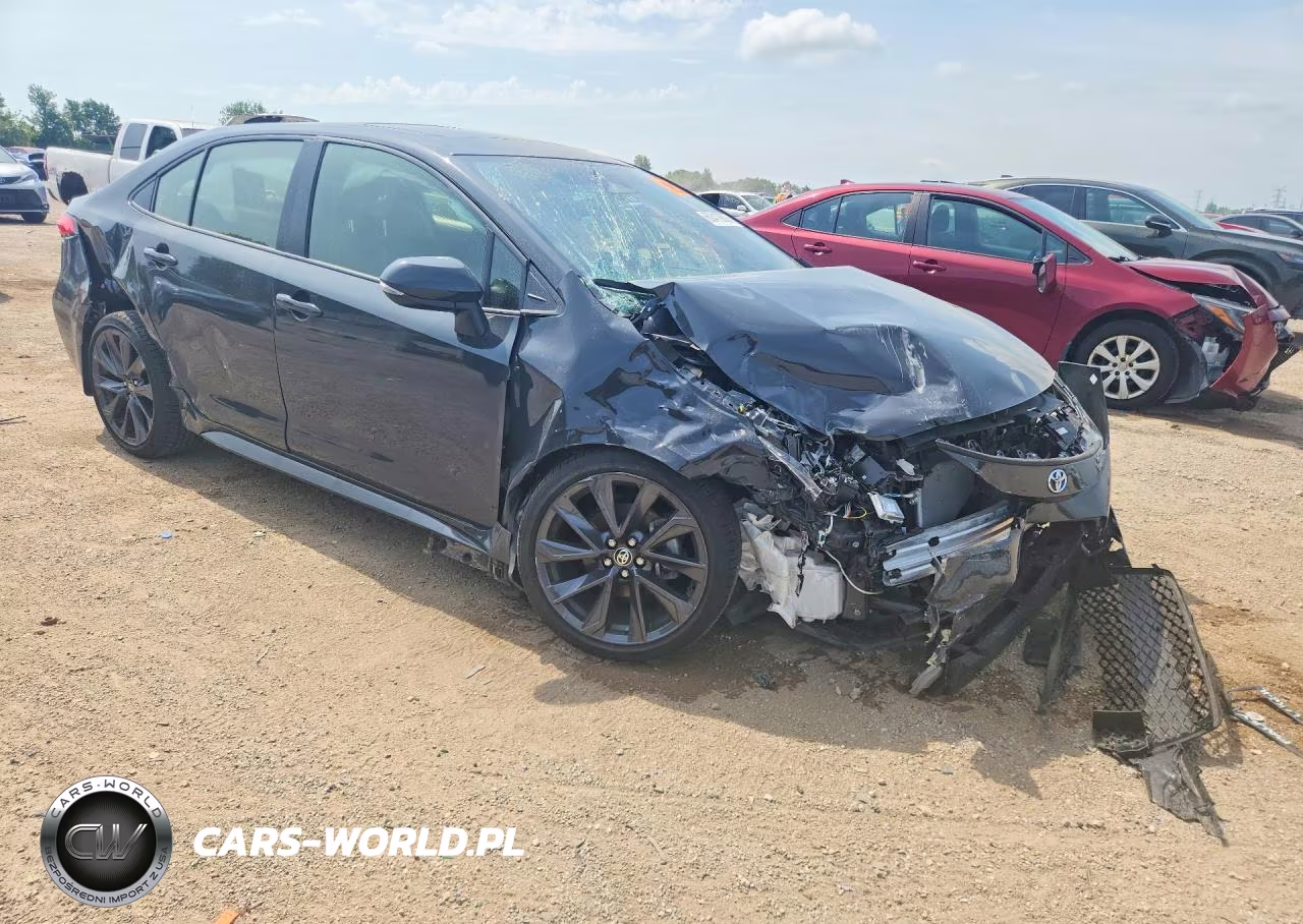 2024 Toyota Corolla Hybrid Se VIN:JTDBCMFE2R3033152 - 4
