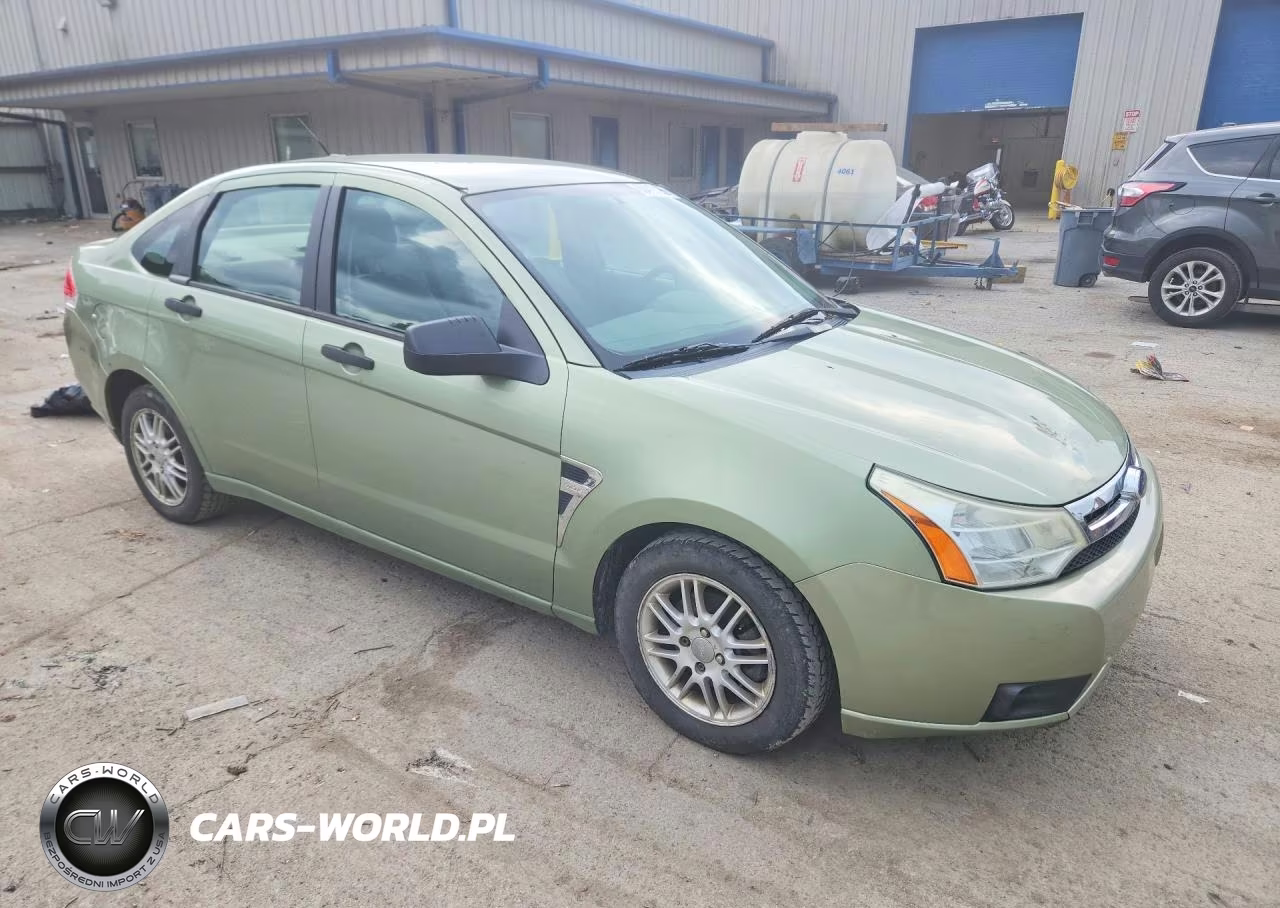 2008 Ford Focus Se VIN:1FAHP35N78W175963 - 4