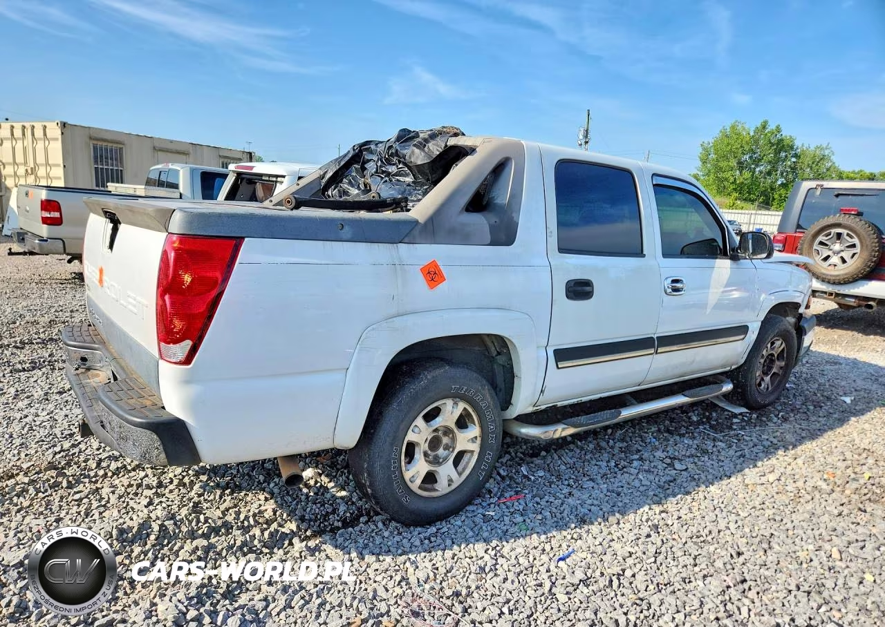 2006 Chevrolet Avalanche C1500 VIN:3GNEC12Z86G242996 - 3