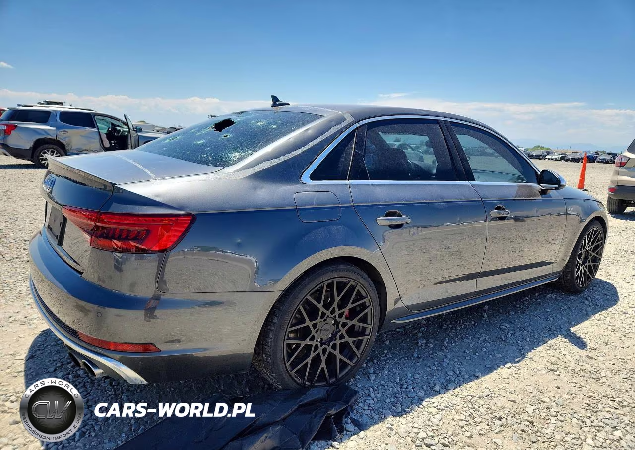 2018 Audi S4 Premium Plus VIN:WAUB4AF4XJA002487 - 3