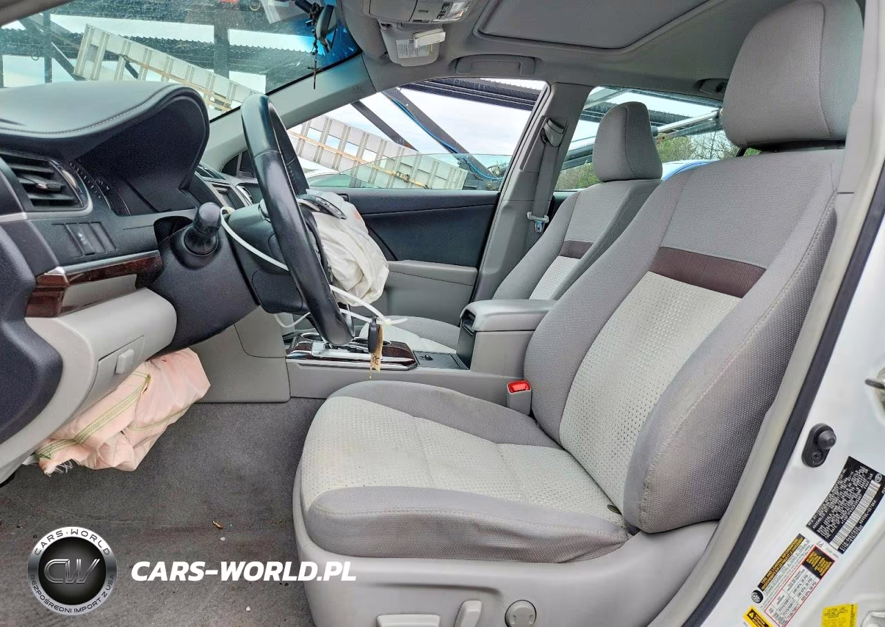 2014 Toyota Camry Xle VIN:4T4BF1FKXER395067 - 7