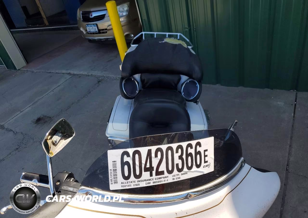 2008 Harley-Davidson Flhtcui VIN:1HD1FC4168Y672468 - 5