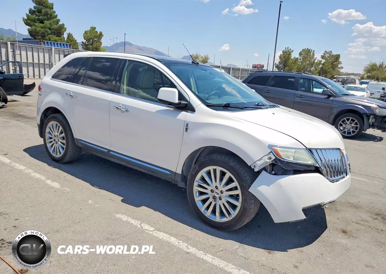 2011 Lincoln Mkx VIN:2LMDJ6JK2BBJ11085 - 4