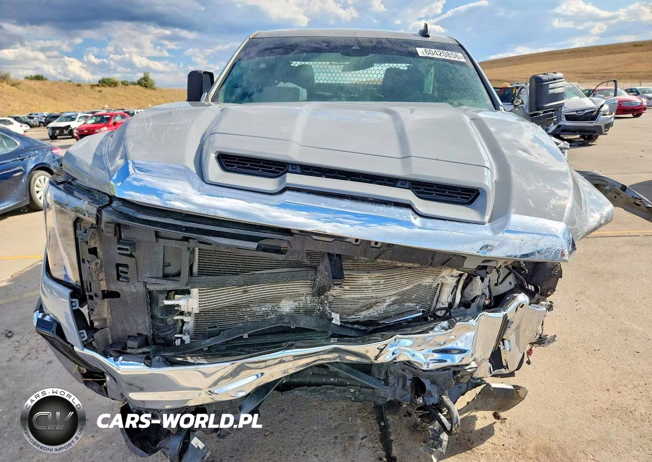 2024 GMC Sierra K3500 VIN:1GT49SEY3RF459843 - 5