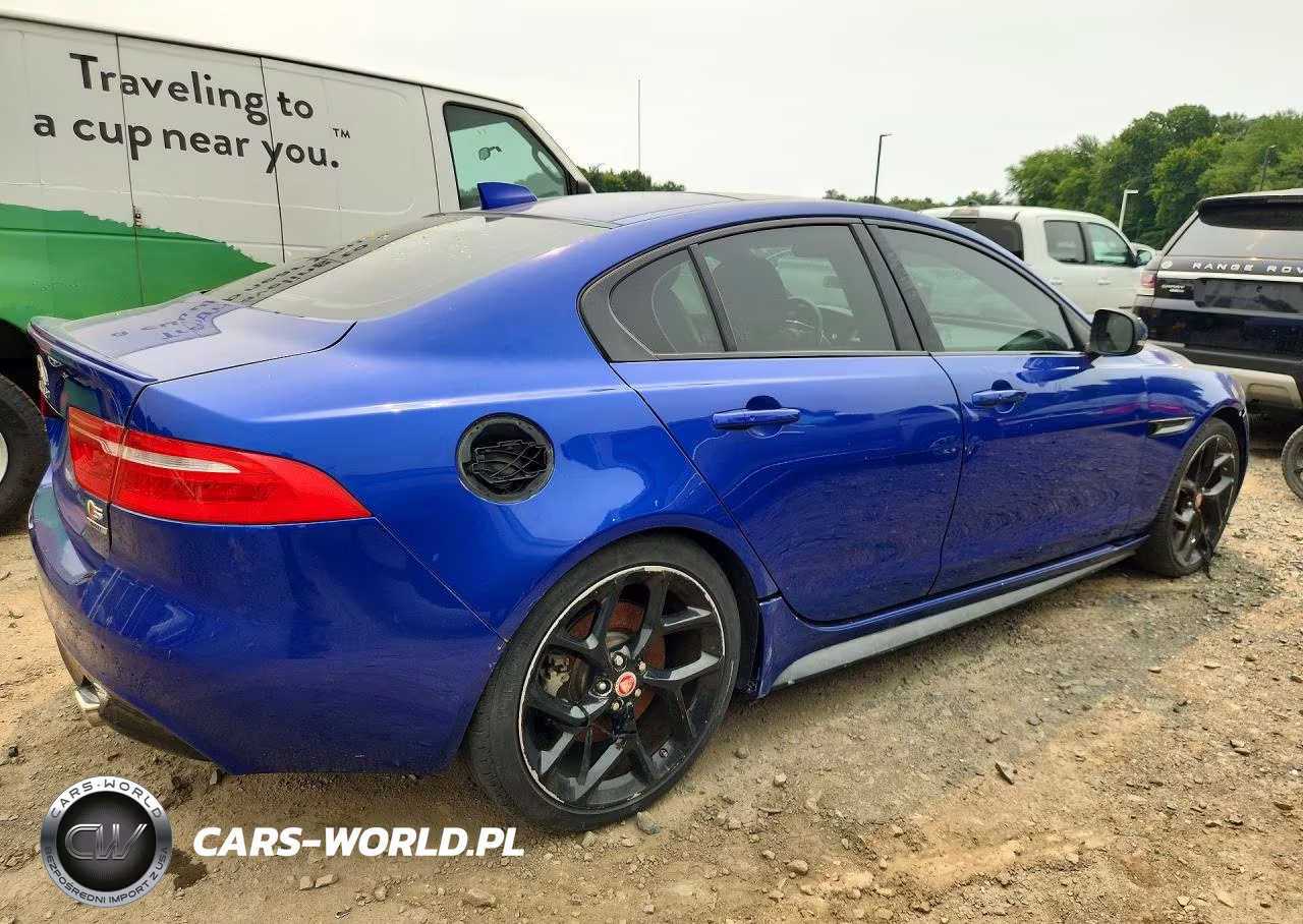 2019 Jaguar Xe S VIN:SAJAM4FV0KCP43828 - 3