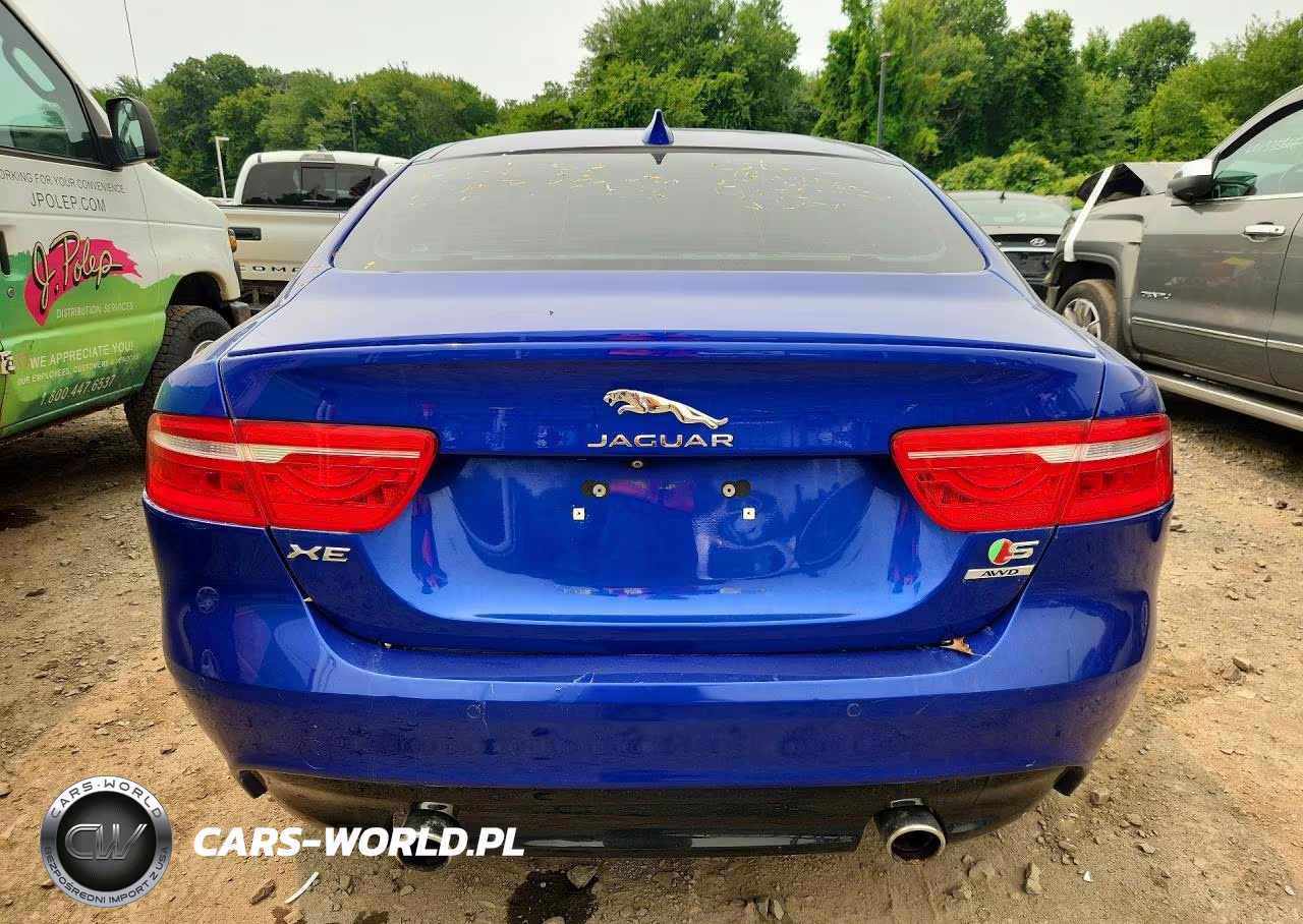 2019 Jaguar Xe S VIN:SAJAM4FV0KCP43828 - 6
