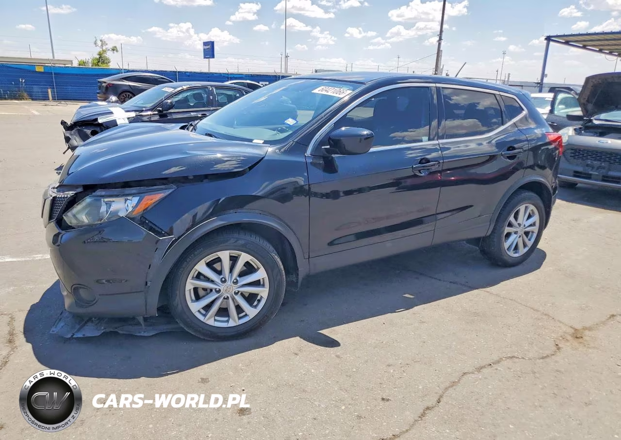 2018 Nissan Rogue Sport S