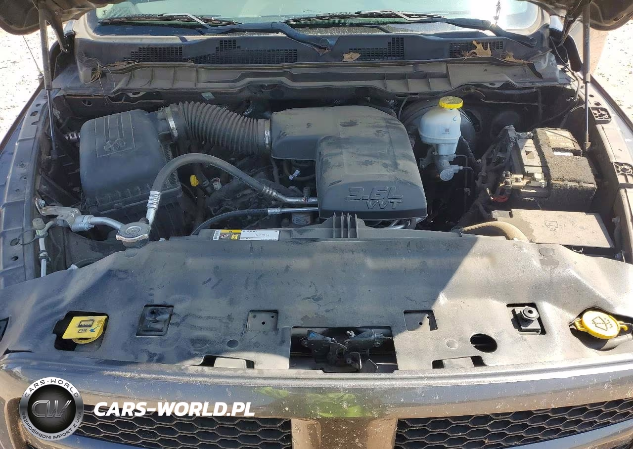 2020 Ram 1500 Classic Tradesman VIN:3C6RR6KG1LG301040 - 11