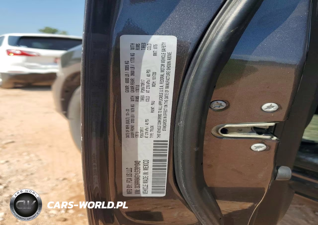 2020 Ram 1500 Classic Tradesman VIN:3C6RR6KG1LG301040 - 12