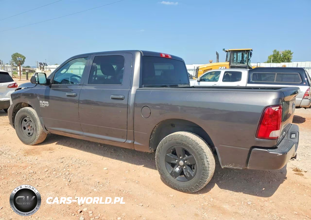 2020 Ram 1500 Classic Tradesman VIN:3C6RR6KG1LG301040 - 2