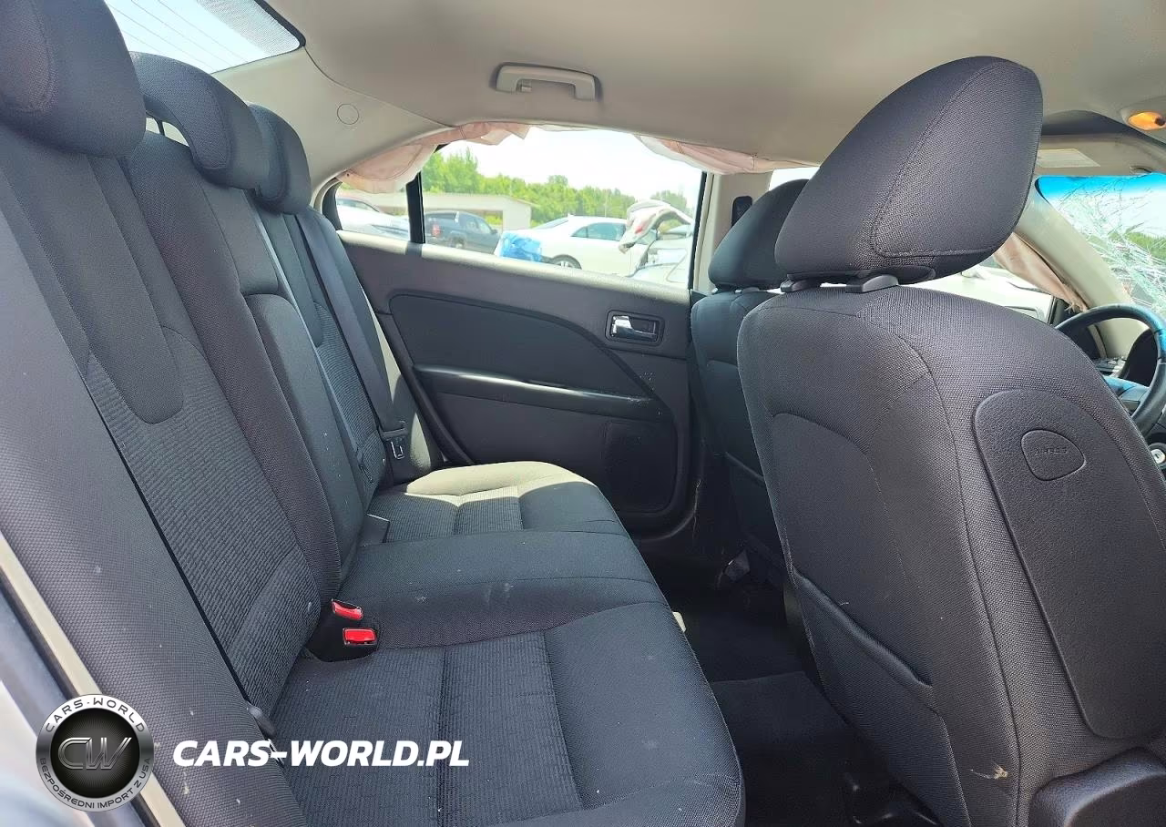 2010 Ford Fusion Se VIN:3FAHP0HA9AR342114 - 10