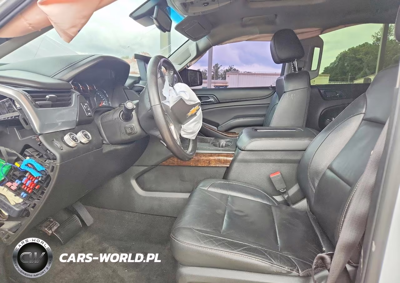 2018 Chevrolet Suburban K1500 Lt VIN:1GNSKHKC7JR186438 - 7