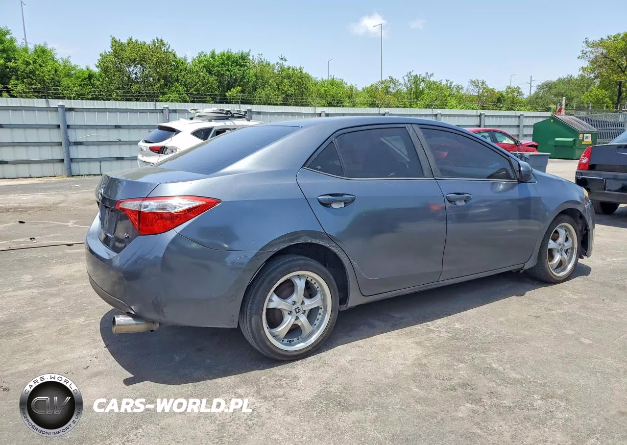 2014 Toyota Corolla Le VIN:2T1BURHE1EC005139 - 3