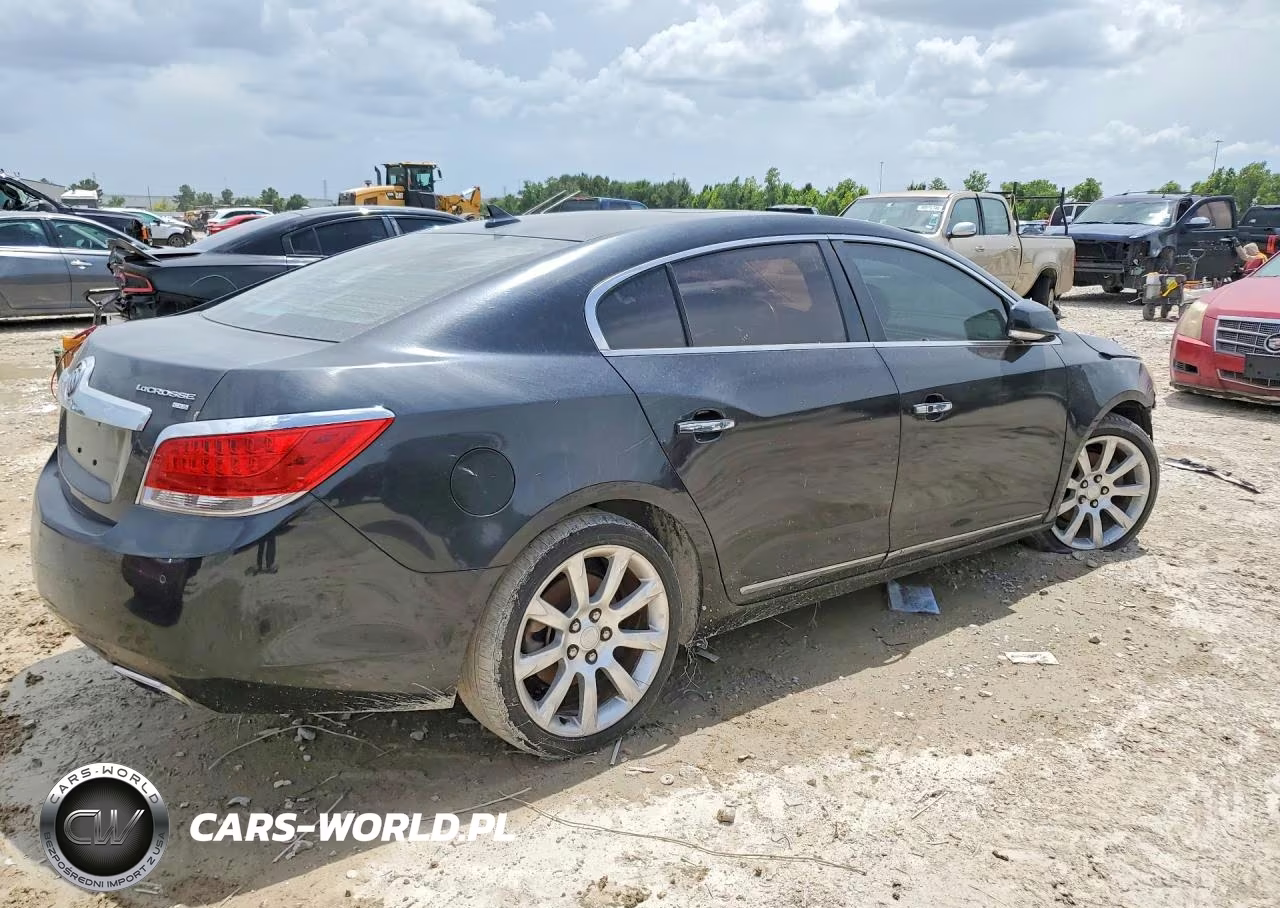 2010 Buick Lacrosse Cxs VIN:1G4GE5GV4AF178079 - 3