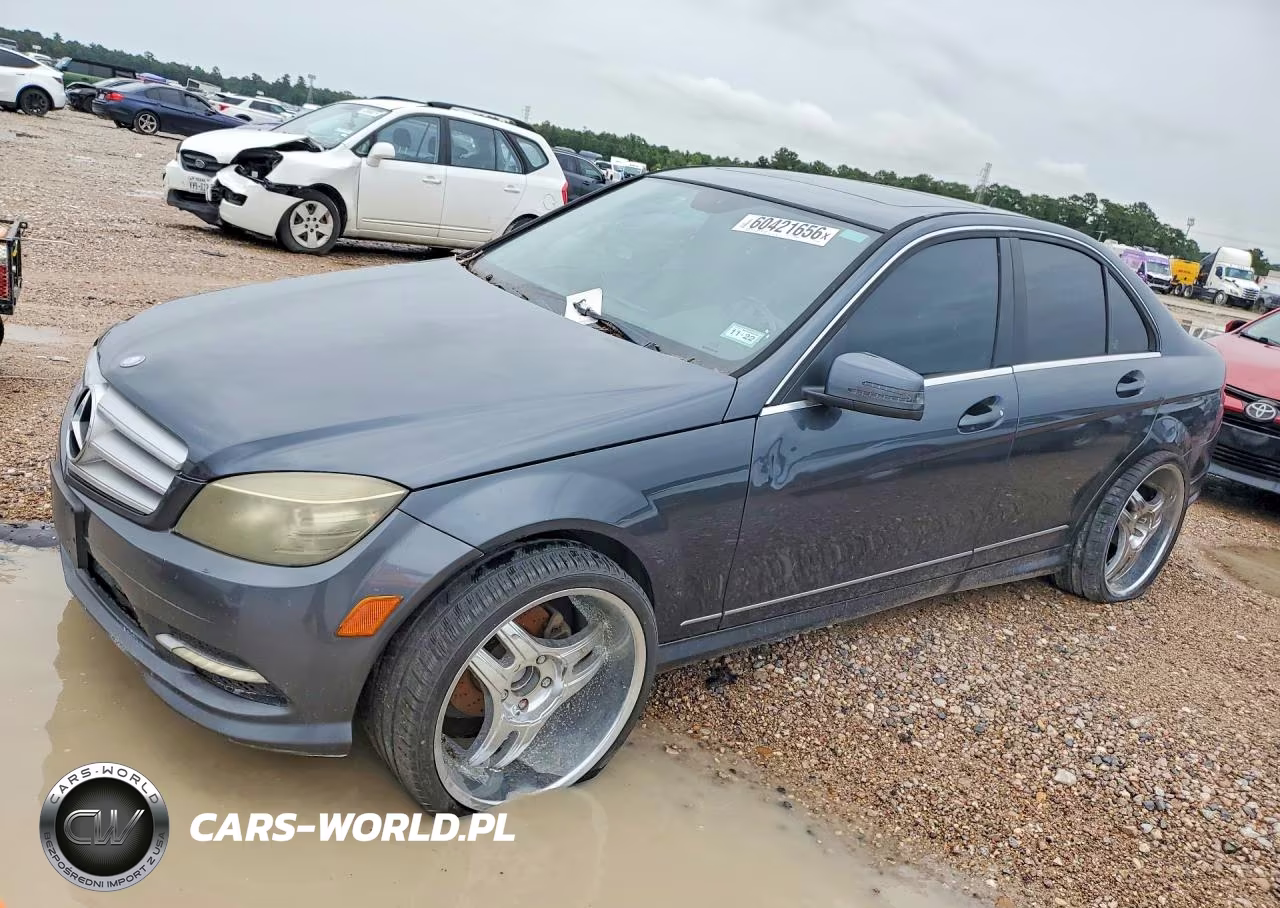 2011 Mercedes-Benz C 300