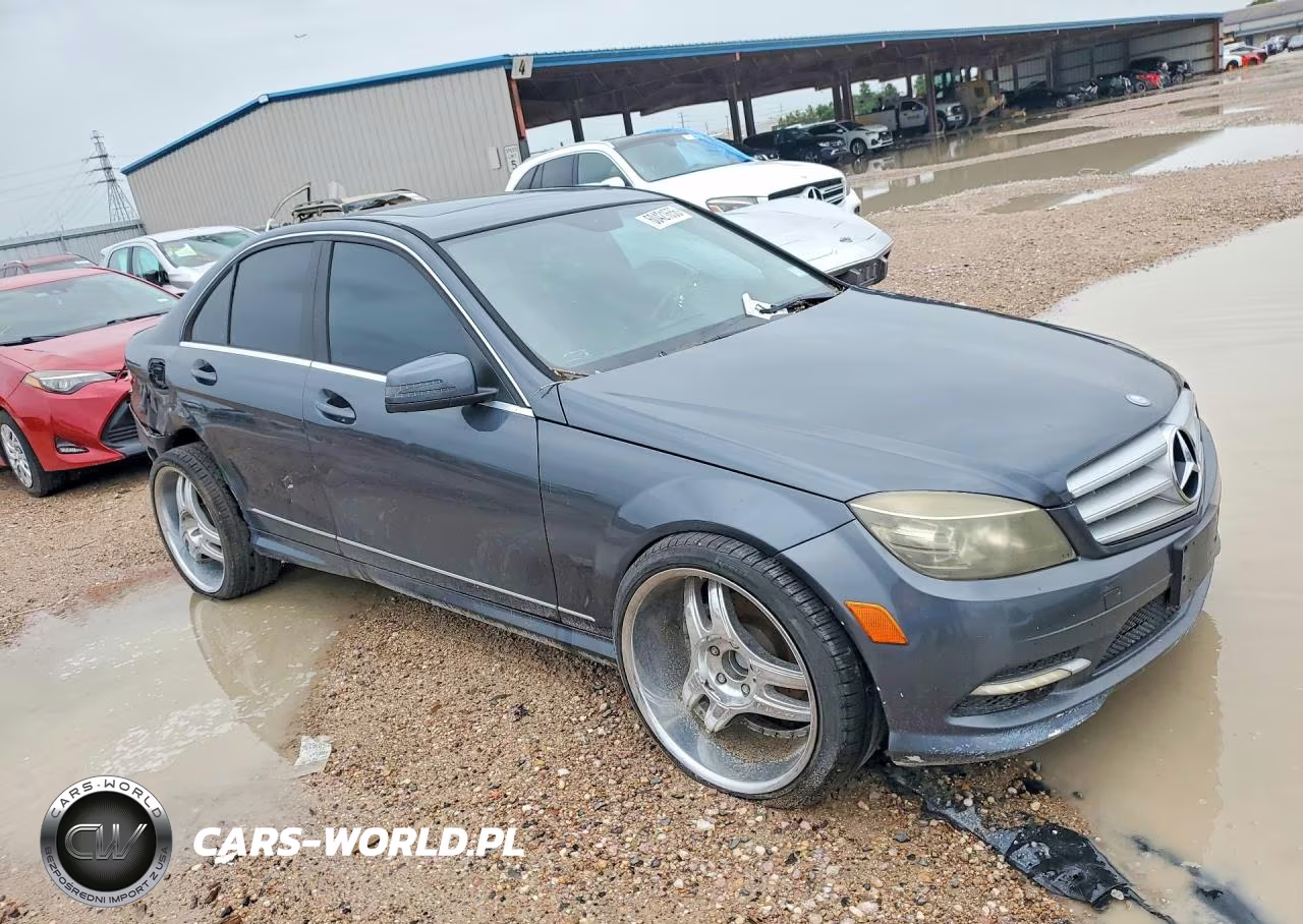 2011 Mercedes-Benz C 300 VIN:WDDGF5EB0BA443501 - 4