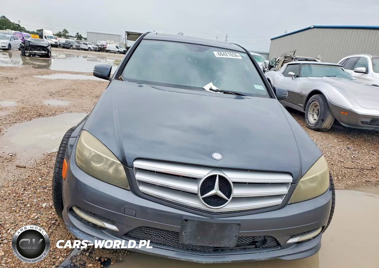 2011 Mercedes-Benz C 300 VIN:WDDGF5EB0BA443501 - 5