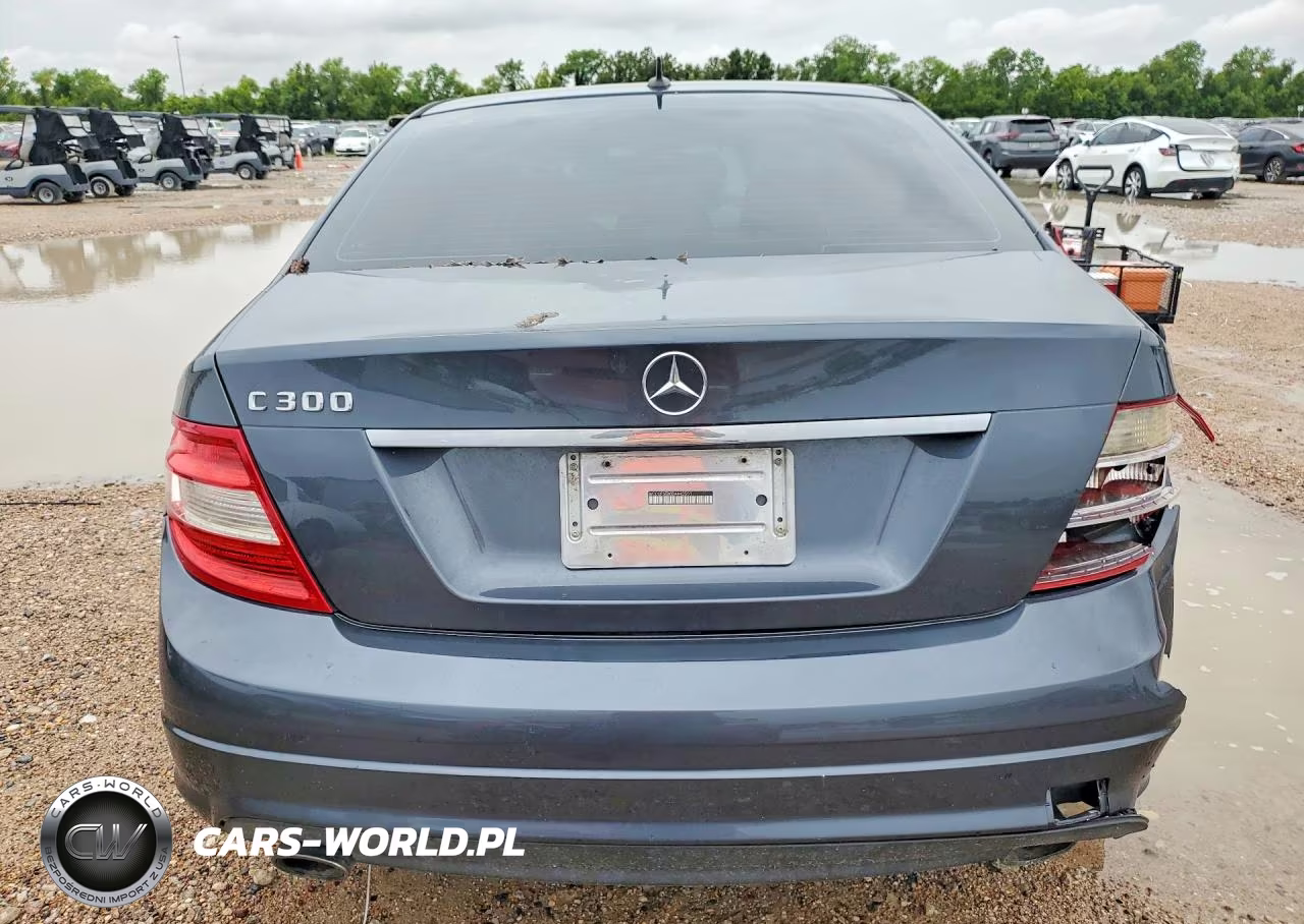 2011 Mercedes-Benz C 300 VIN:WDDGF5EB0BA443501 - 6