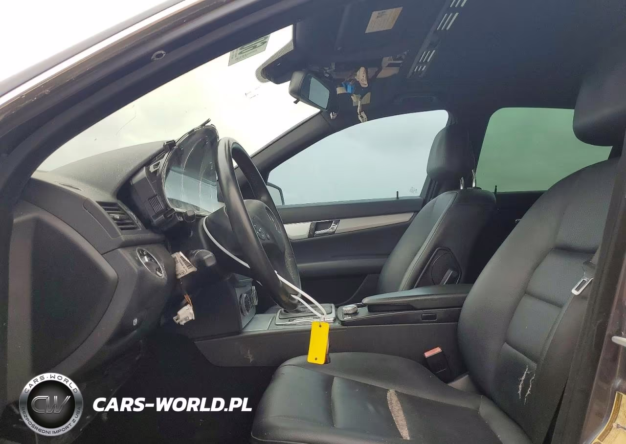 2011 Mercedes-Benz C 300 VIN:WDDGF5EB0BA443501 - 7