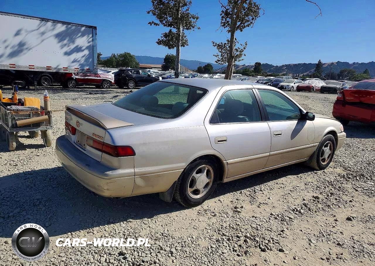 1998 Toyota Camry Le VIN:4T1BG22K7WU271410 - 3
