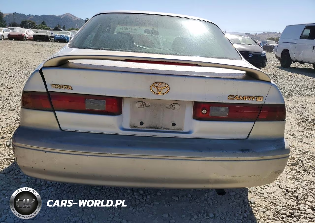 1998 Toyota Camry Le VIN:4T1BG22K7WU271410 - 6
