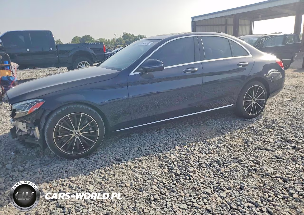 2020 Mercedes-Benz C 300