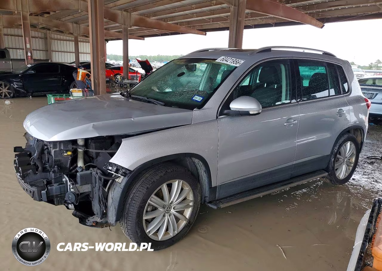 2014 Volkswagen Tiguan S-Se-Sel-R-Line – zdjęcie 1 z 14