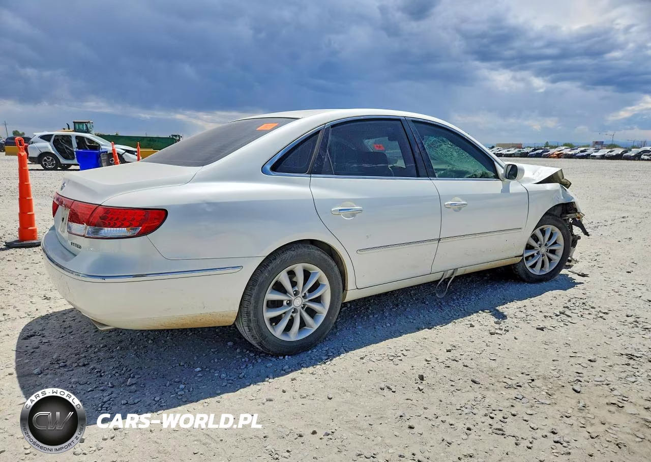 2006 Hyundai Azera Se VIN:KMHFC46F96A114999 - 3