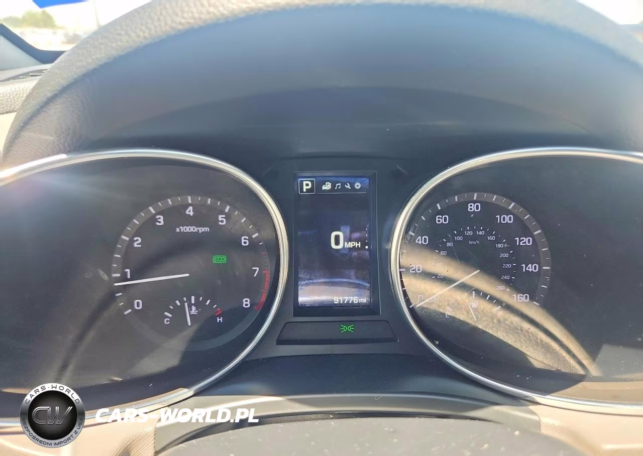2017 Hyundai Santa Fe Sport 2.4L VIN:5XYZU3LB8HG437535 - 9