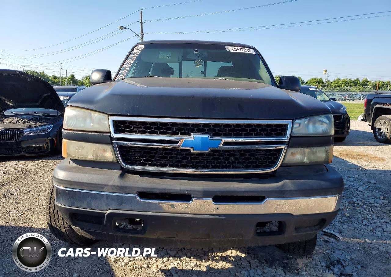 2005 Chevrolet Silverado K2500 Heavy Duty VIN:1GCHK29255E288329 - 5