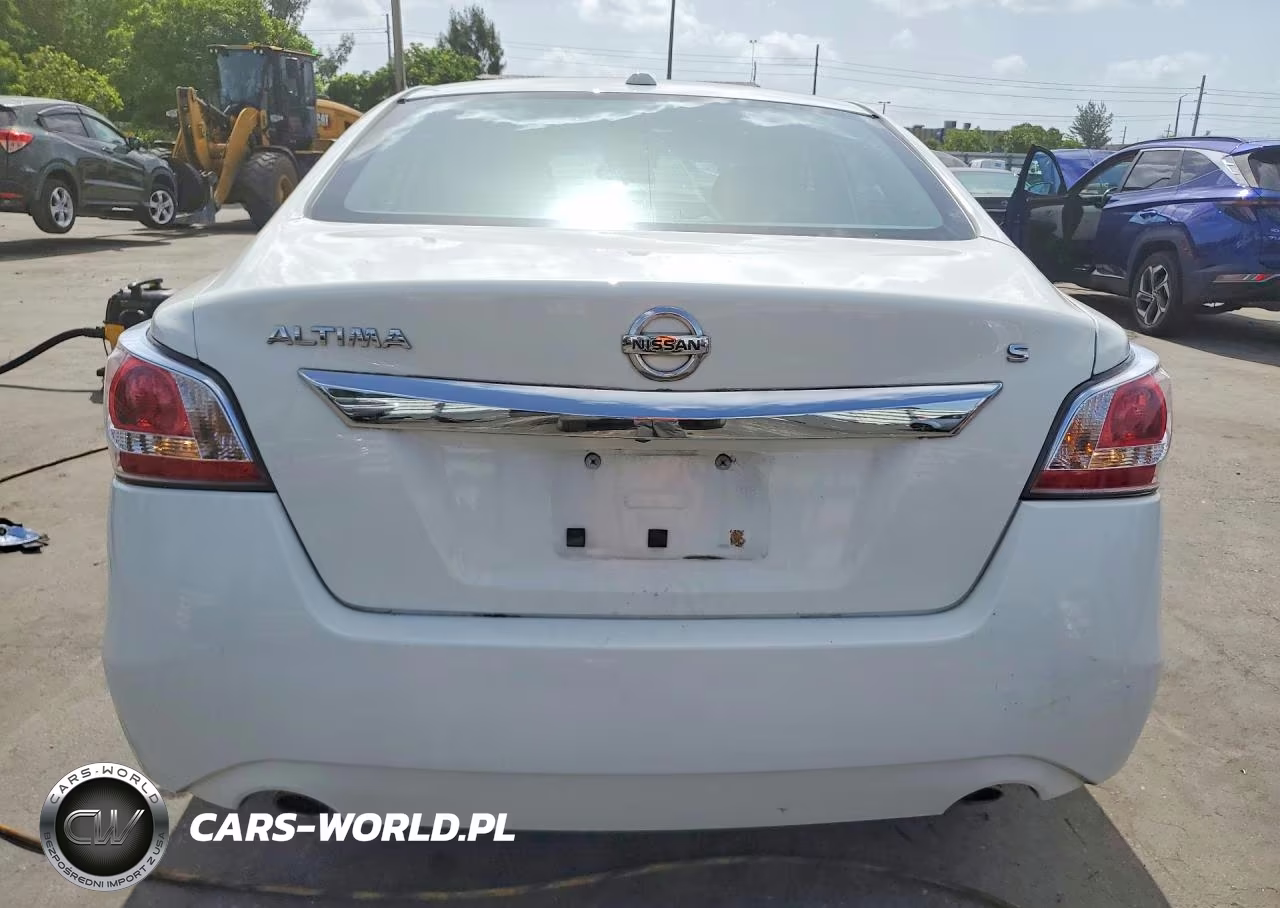2015 Nissan Altima 2.5 S VIN:1N4AL3AP4FC435173 - 6
