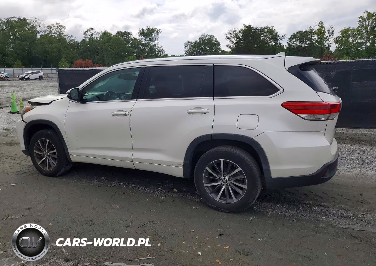2017 Toyota Highlander Xle VIN:5TDKZRFHXHS508789 - 2