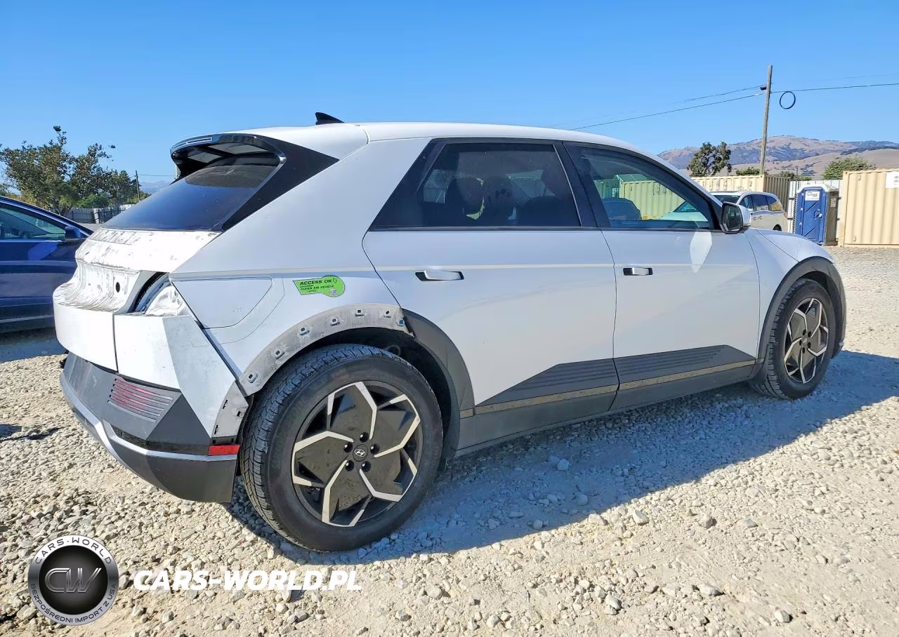 2023 Hyundai Ioniq 5 Se VIN:KM8KM4AE3PU145255 - 3