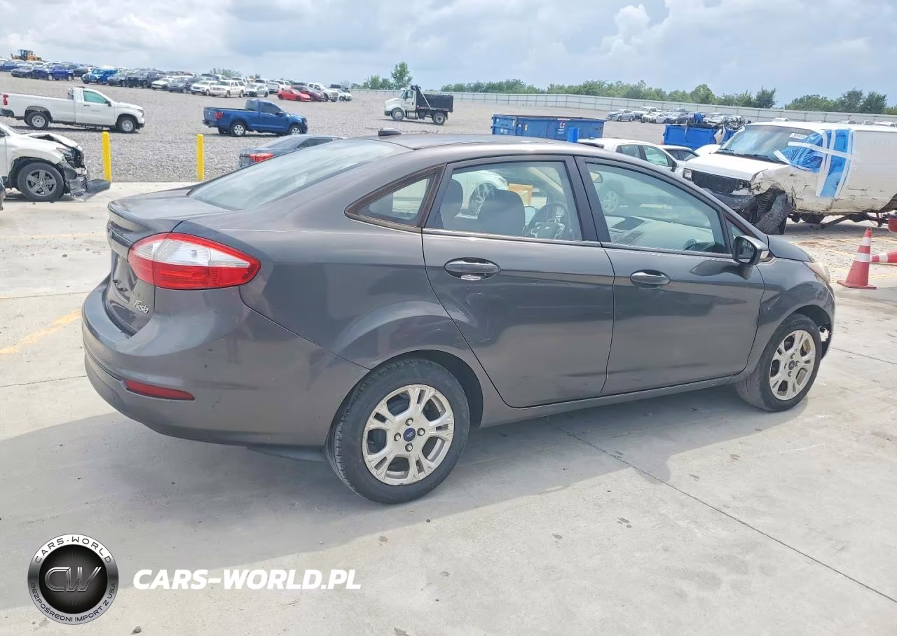 2015 Ford Fiesta Se VIN:3FADP4BJ2FM207785 - 3