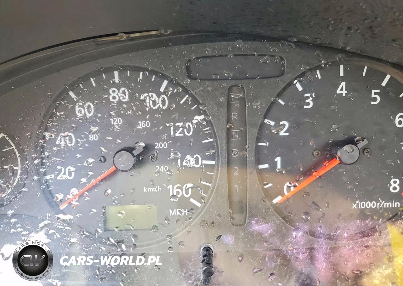 2001 Nissan Maxima Gxe-Se-Gle-20Th Anniversary VIN:JN1CA31D31T802381 - 9
