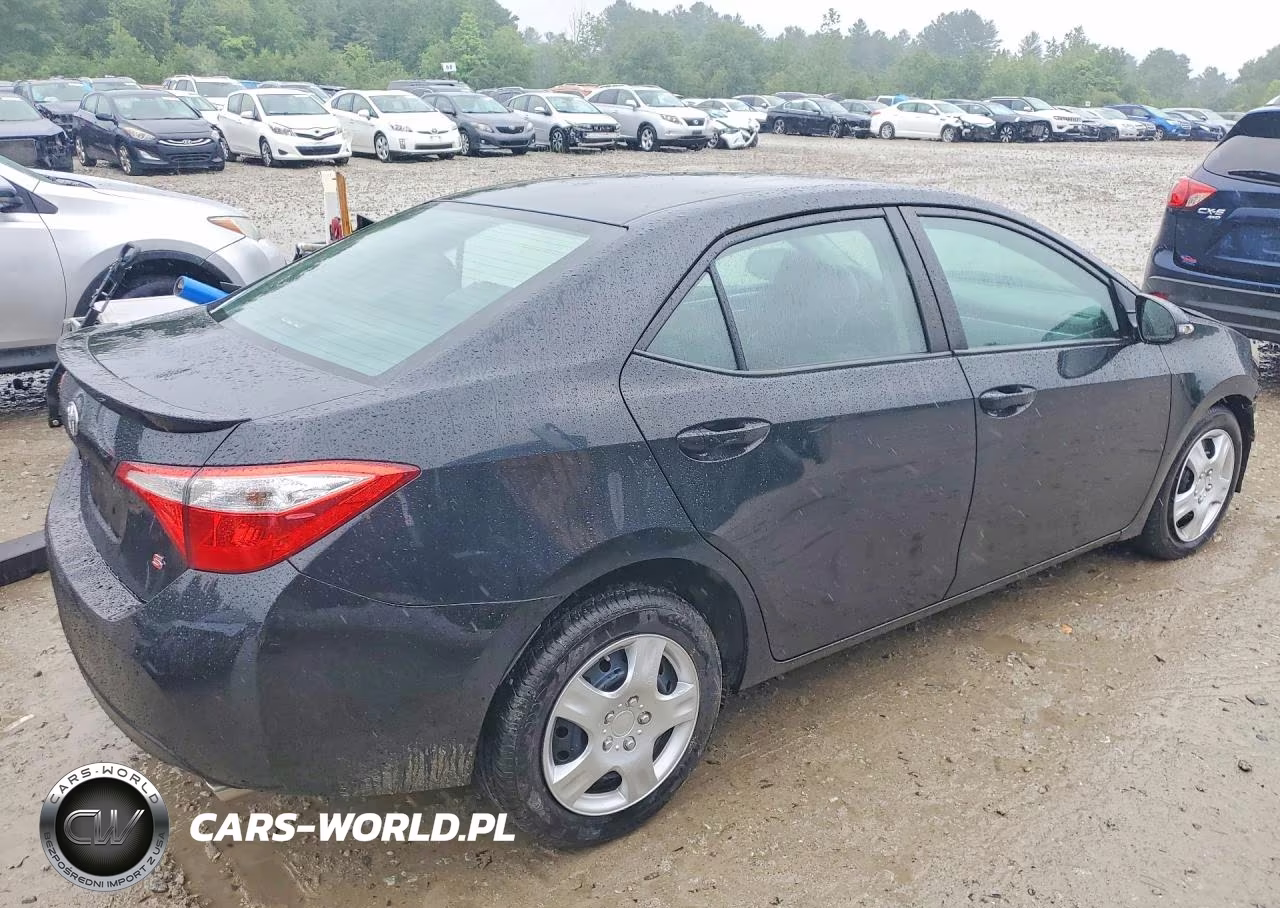 2015 Toyota Corolla VIN:2T1BURHE7FC333294 - 3