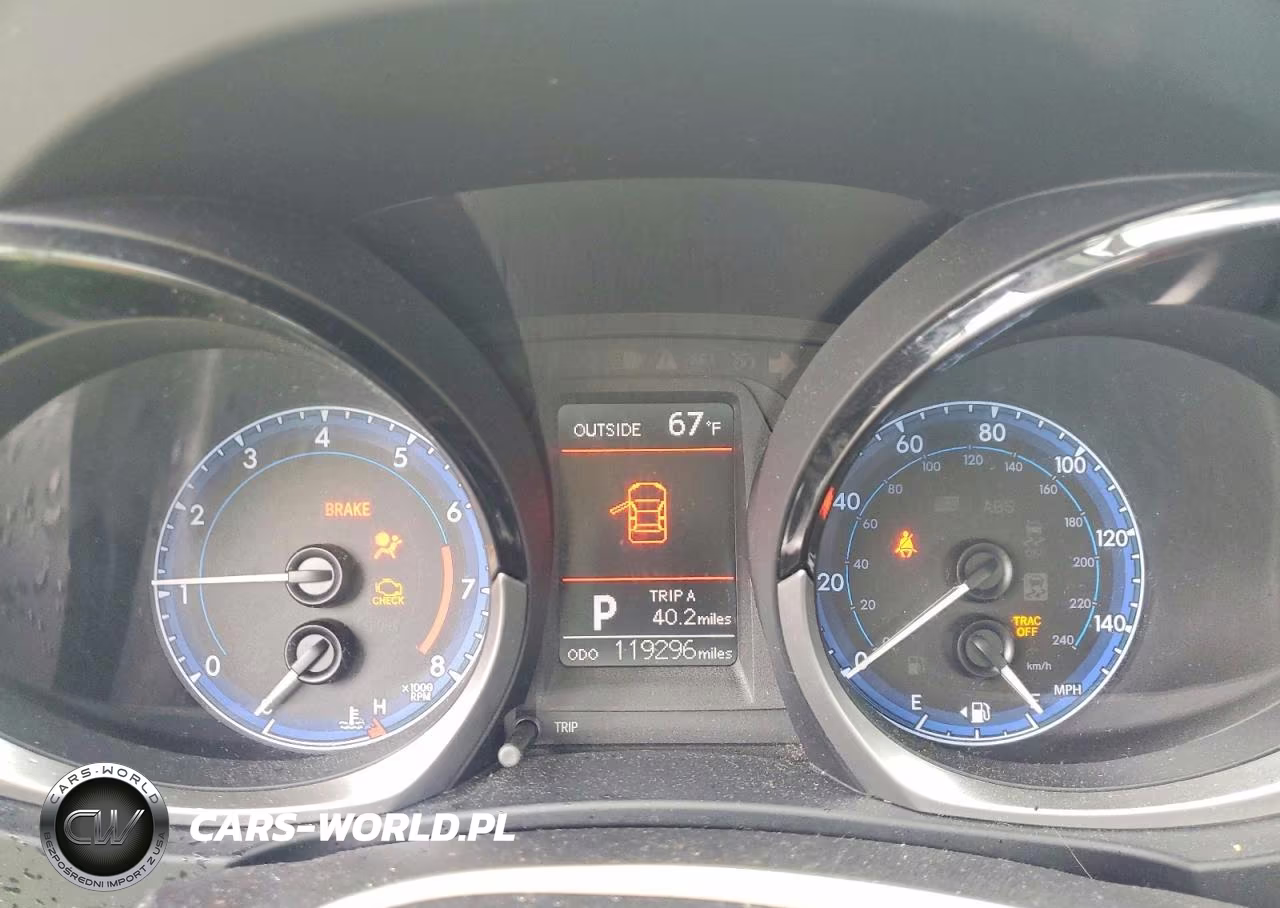 2015 Toyota Corolla VIN:2T1BURHE7FC333294 - 9