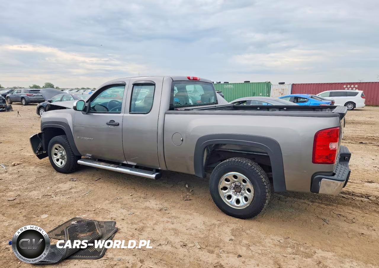 2013 Chevrolet Silverado C1500 VIN:1GCRCPEX0DZ261417 - 2