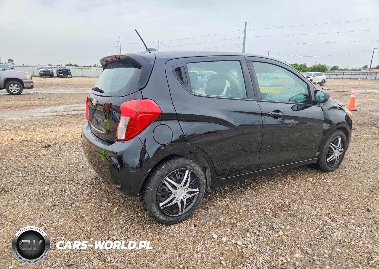 2017 Chevrolet Spark Ls VIN:KL8CB6SA1HC799936 - 3