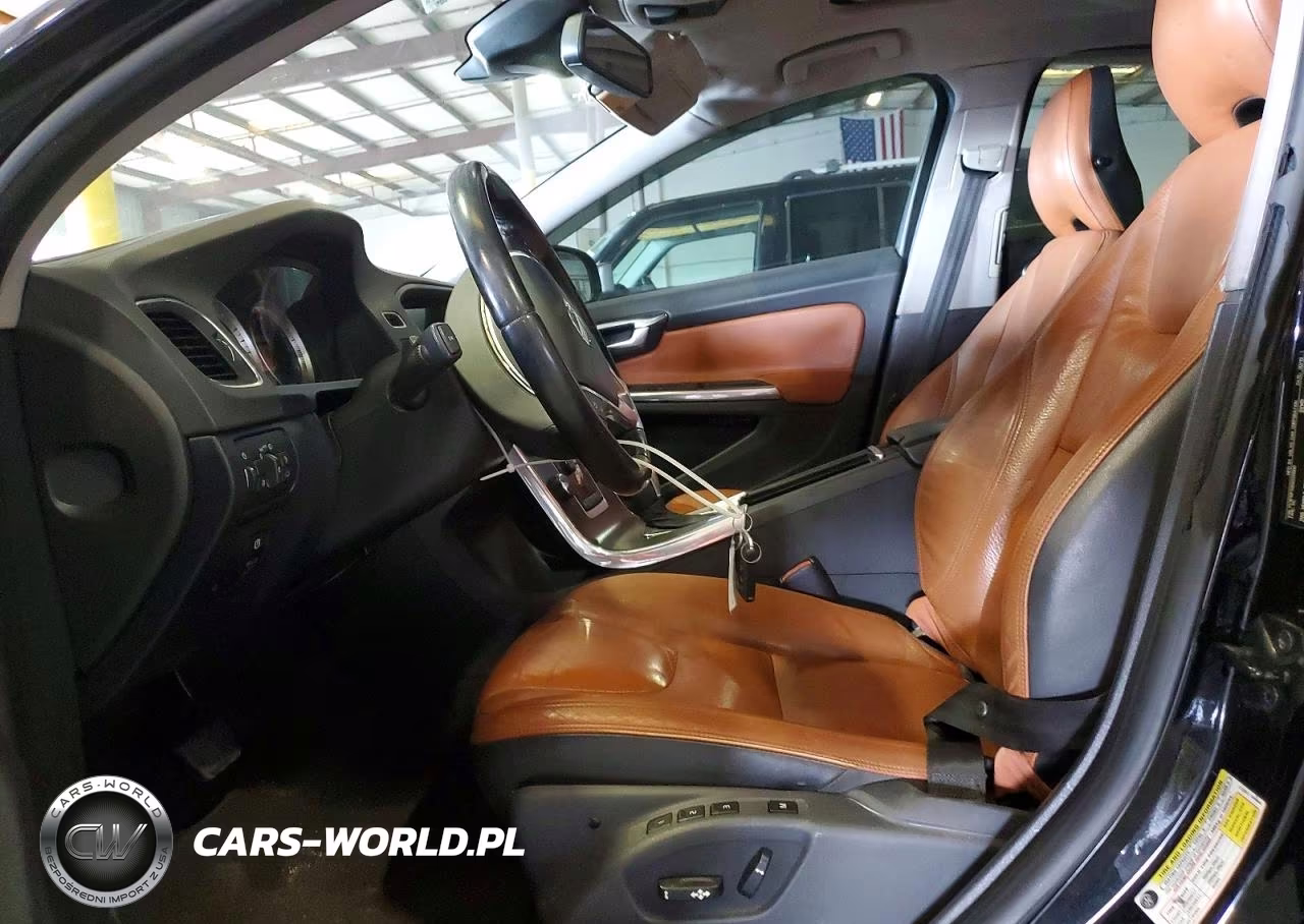 2013 Volvo S60 T5 VIN:YV1612FS2D2220000 - 7